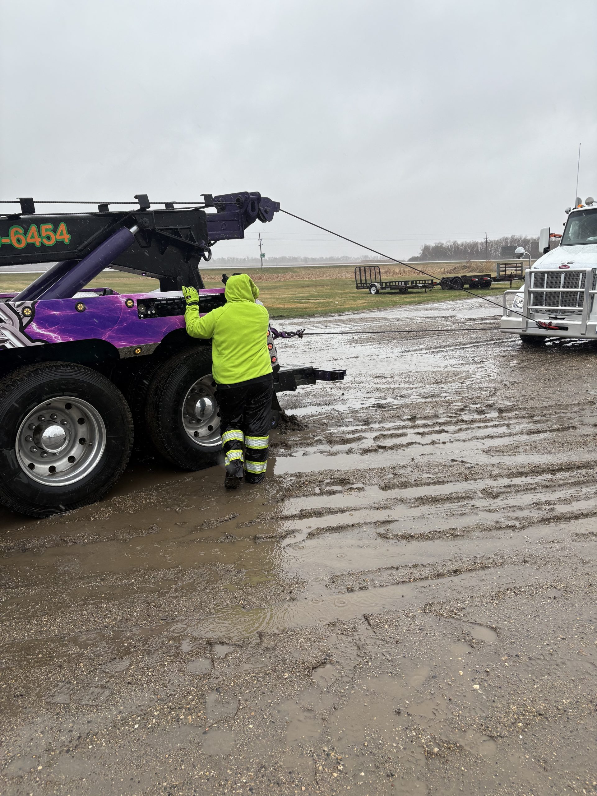 Boss Towing Lady (2)